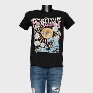 Desiree Small Black Short Sleeve Graphic Tee Positive Vibes Butterfly Flower Sun